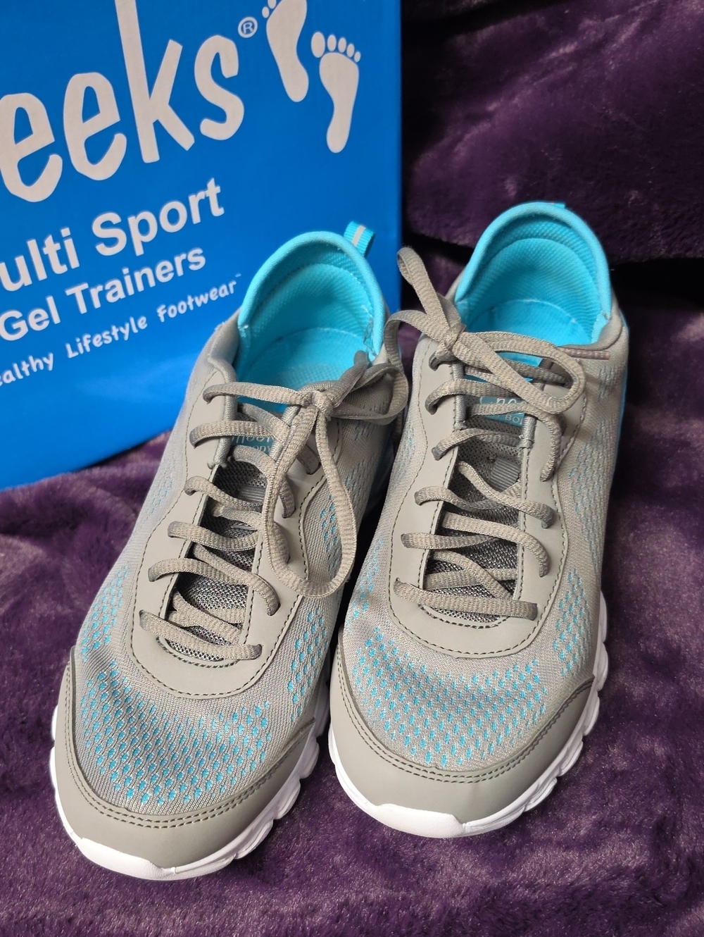 Tony Little Cheeks Women's Gray & Teal Gel Trainers  Sz 8